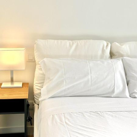 Apartamentos Noviembre マドリード エクステリア 写真