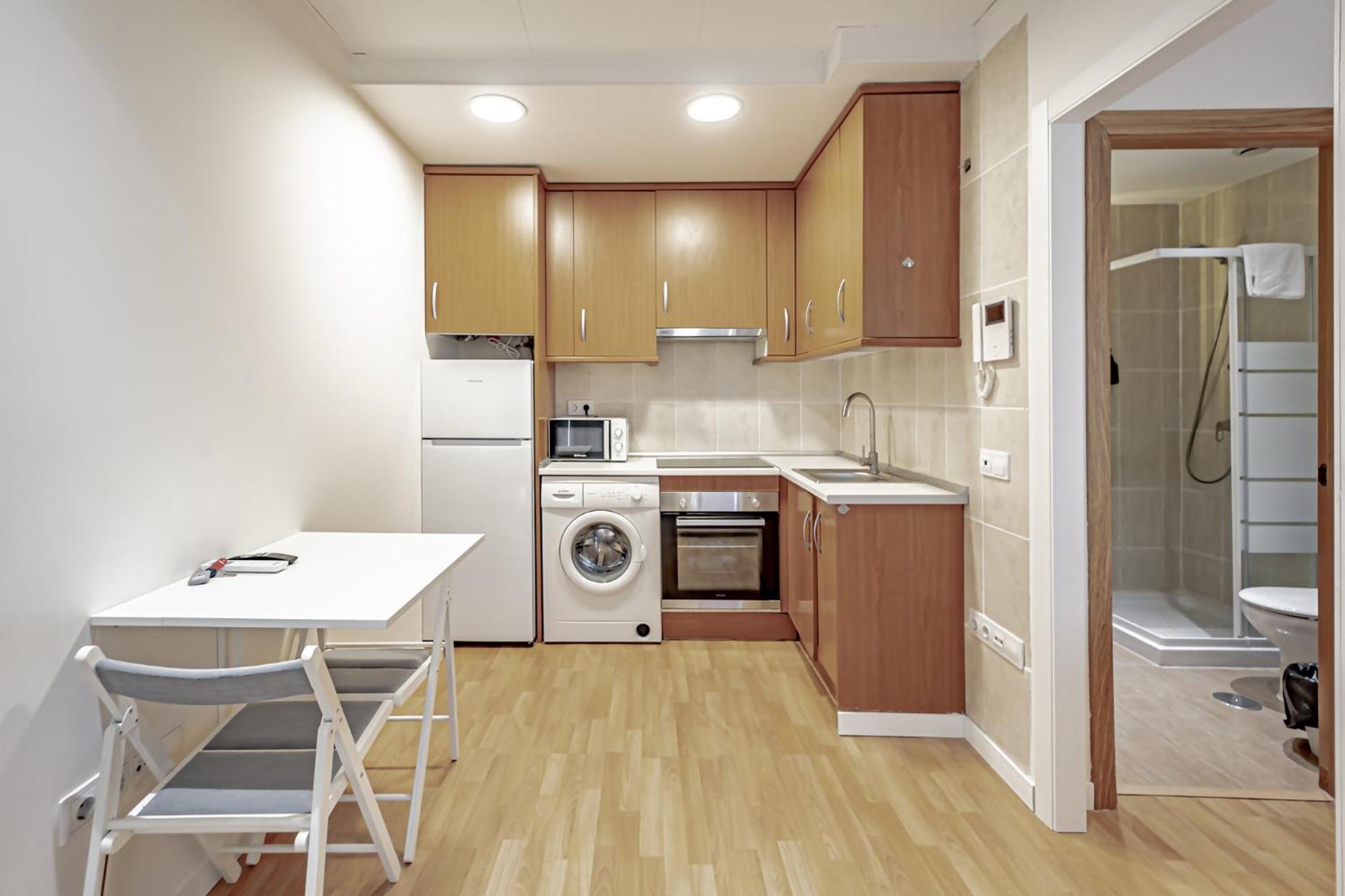 Apartamentos Noviembre マドリード エクステリア 写真
