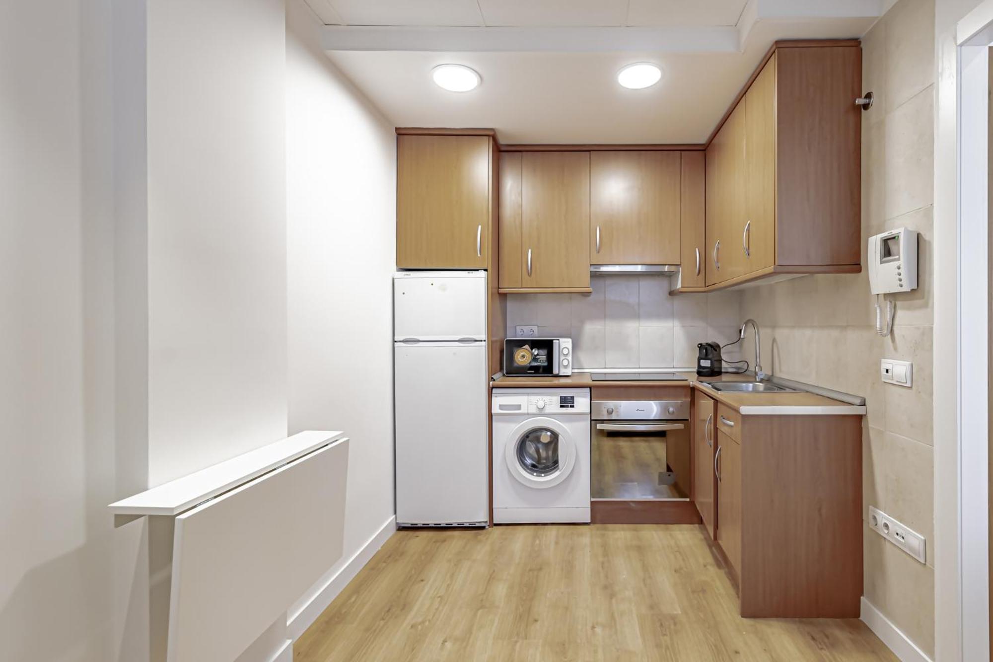 Apartamentos Noviembre マドリード エクステリア 写真
