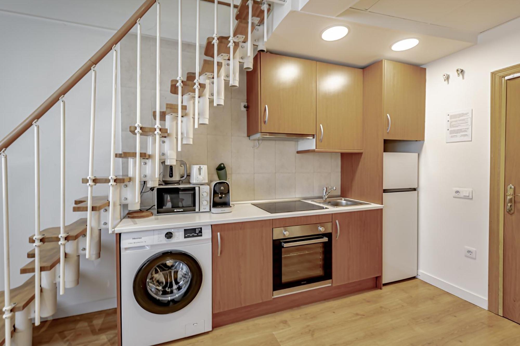 Apartamentos Noviembre マドリード エクステリア 写真